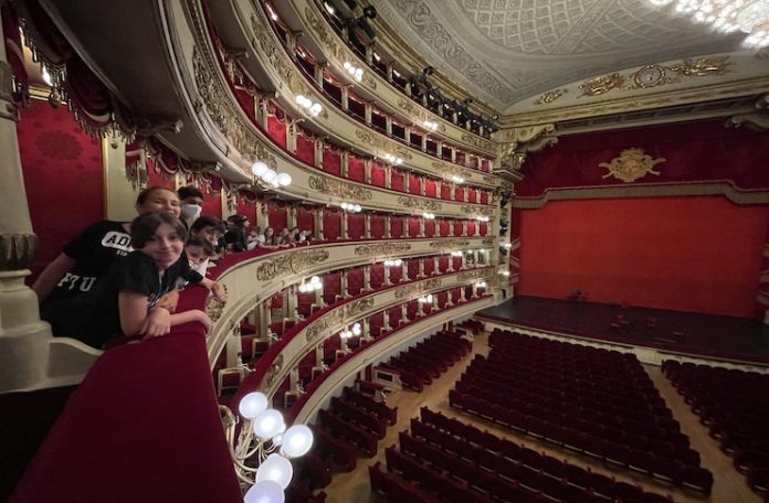 salvirola scuola a milano alla scala