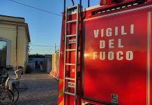 fuoco sotto un treno