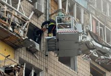 Attacco russo su Dnipro. Il vescovo Ryabukha: “Mi piange il cuore. Difficile commentare l’assurdità dell’odio”