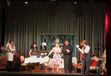 San Domenico. Per “Stelline in scena” i Barlafuss con “Sucèt a Gnidèl. Al sàss dè Giuàn Brentòla”